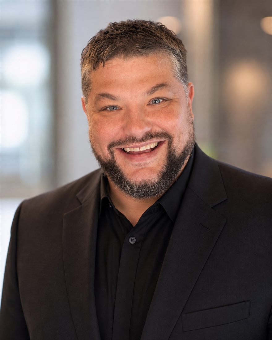 Andrew Hughes — Entrepreneur, Consultant, Speaker, Educator, Builder